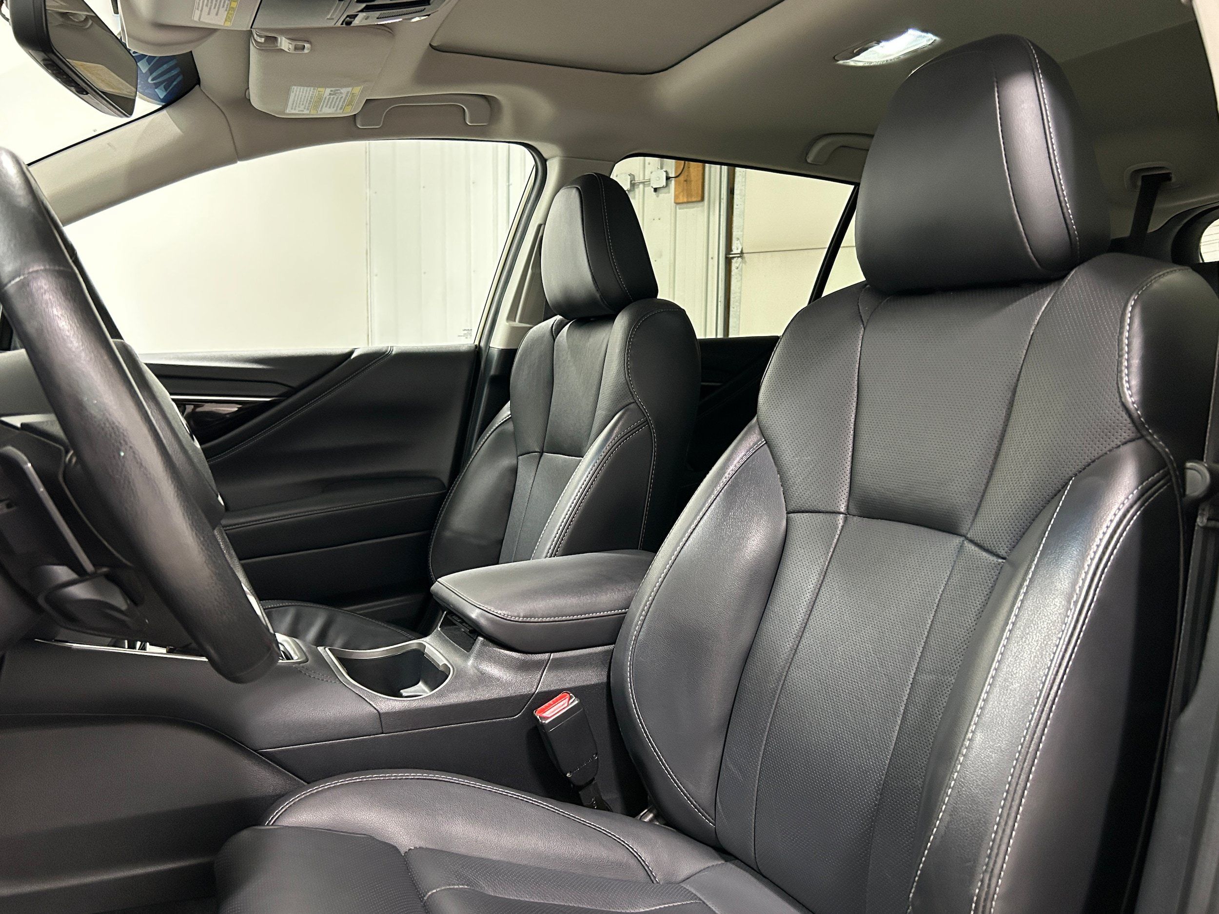 Used 2020 Subaru Outback Limited AWD/4WD image 26