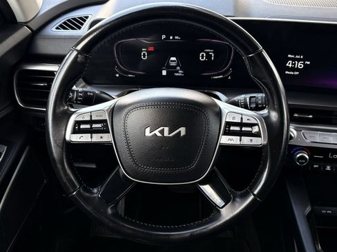 Used 2023 Kia Telluride LX AWD/4WD image 15