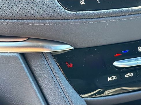 New 2026 Cadillac XT5 Luxury w/ LPO, Floor Liner Package image 20