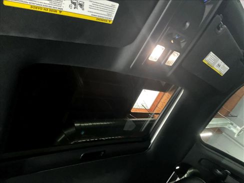 Used 2016 RAM 1500 Limited image 23