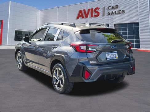 Used 2025 Subaru Crosstrek 2.5i Premium AWD/4WD image 9