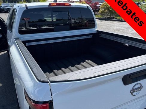 New 2025 Nissan Frontier SL image 26