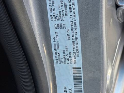 Used 2025 RAM 1500 Tradesman AWD/4WD image 27