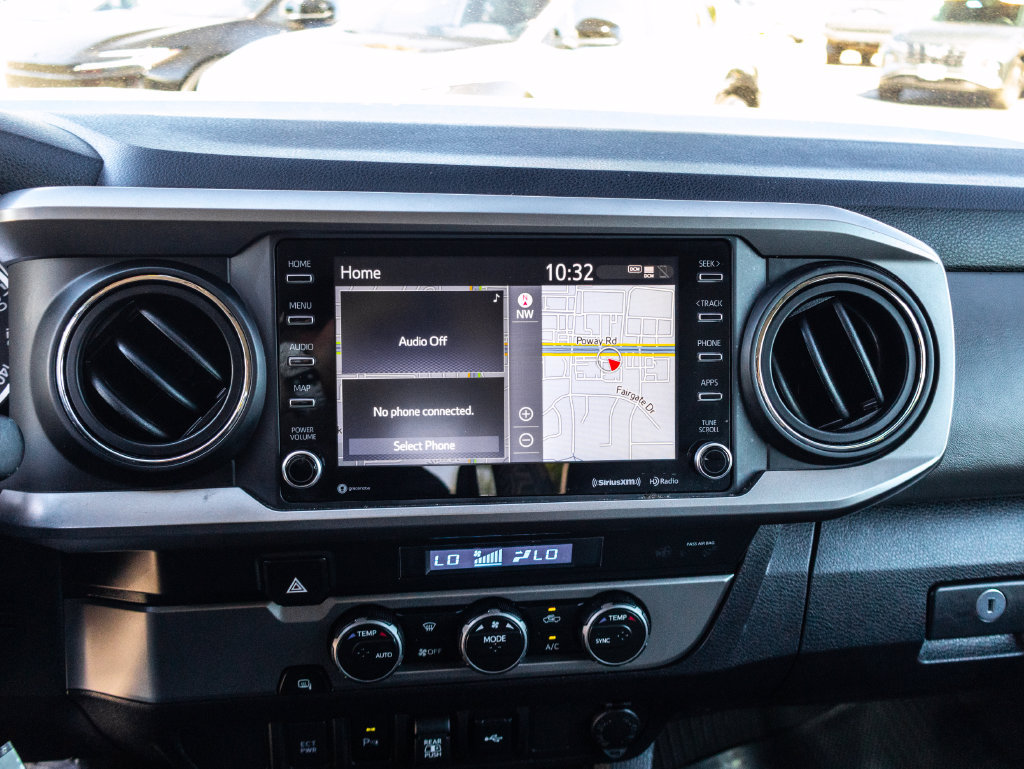 Used 2022 Toyota Tacoma SR5 RWD image 31
