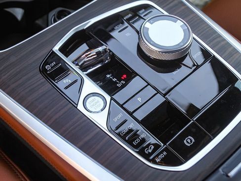 New 2026 BMW X5 M60i AWD/4WD image 15