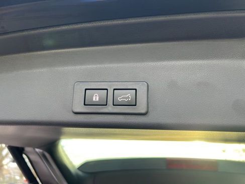 Used 2025 Subaru Ascent Premium w/ Popular Package #2 image 62