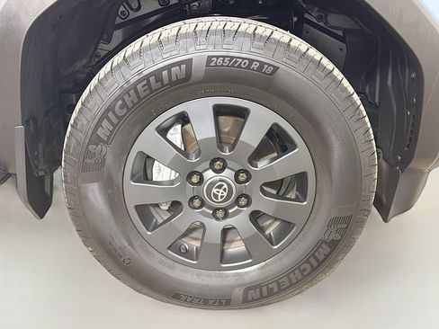 Used 2025 Toyota Land Cruiser AWD/4WD image 28