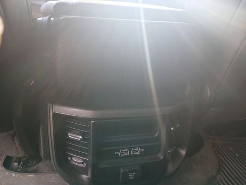 Used 2023 RAM 1500 Laramie AWD/4WD image 11