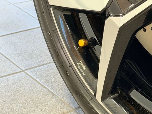 New 2026 Volvo XC60 T8 Polestar image 12