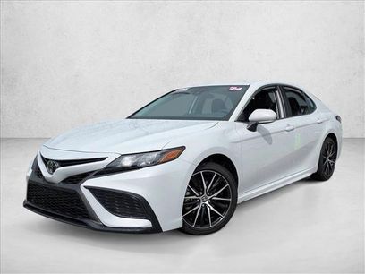 Used 2024 Toyota Camry SE