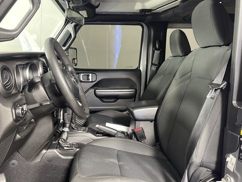 Used 2021 Jeep Wrangler Sport AWD/4WD image 11