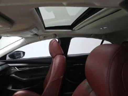 Used 2023 MAZDA MAZDA3 s FWD image 13