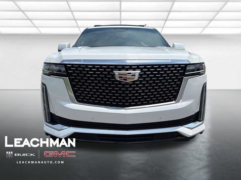 Certified 2021 Cadillac Escalade ESV Premium Luxury AWD/4WD image 10