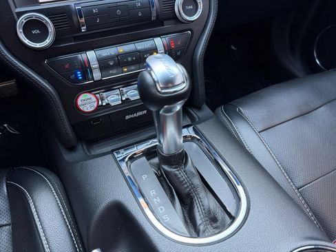 Used 2016 Ford Mustang GT Premium w/ Equipment Group 401A RWD image 28