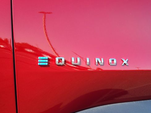 New 2026 Chevrolet Equinox EV LT image 5