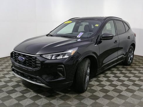 Used 2023 Ford Escape ST-Line w/ Tech Pack #1 image 5