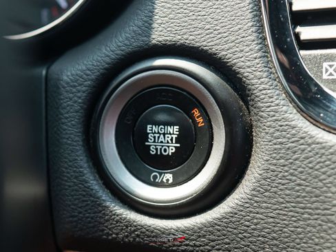 Used 2018 Dodge Durango R/T w/ Blacktop Package AWD/4WD image 30