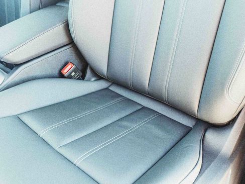 New 2025 Audi Q5 Premium Plus image 25