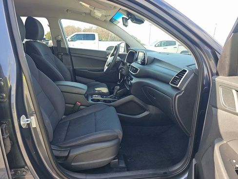 Used 2019 Hyundai Tucson SE image 5
