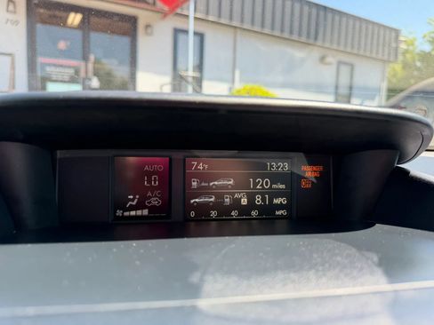 Used 2018 Subaru Forester 2.5i Premium image 18