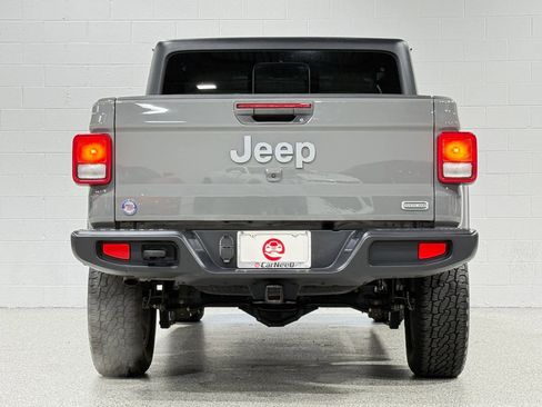 Used 2021 Jeep Gladiator Overland w/ Popular Equipment Package image 7