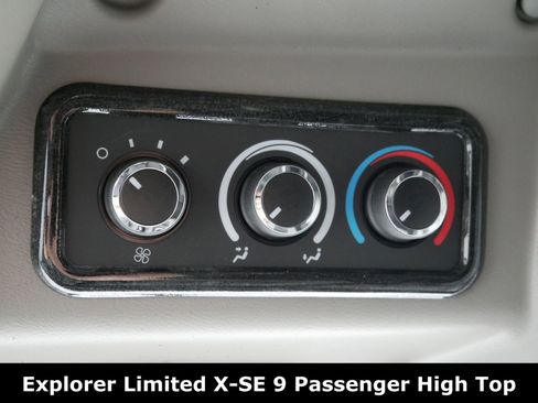 New 2025 GMC Savana 2500 Extended w/ Driver Convenience Package RWD image 38