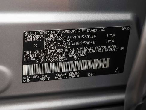 Certified 2025 Toyota RAV4 LE AWD/4WD image 28
