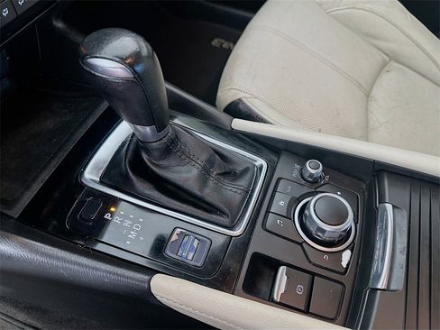 Used 2017 MAZDA MAZDA3 Grand Touring w/ Premium Equipment Package image 17