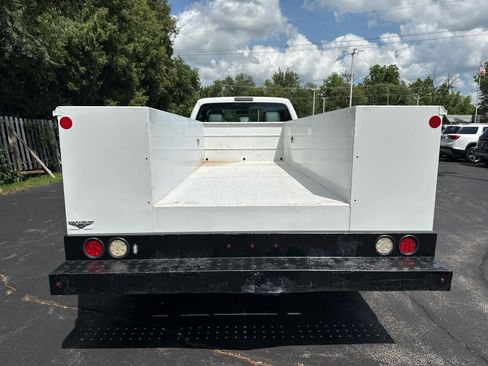Used 2016 Ford F450 XL w/ Power Equipment Group RWD image 5