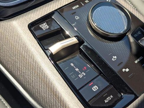 Certified 2025 BMW X3 xDrive30i w/ Convenience Package image 12