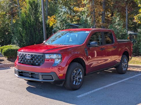 New 2025 Ford Maverick XLT w/ 4K Tow Package image 6