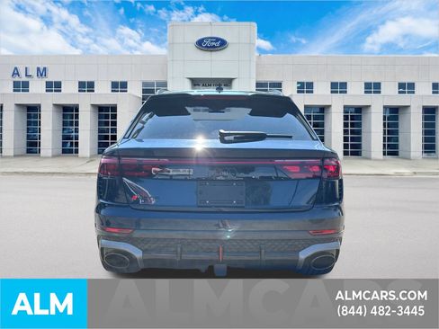 Used 2025 Audi RS Q8 performance image 7