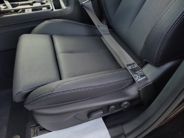 New 2026 Subaru Outback Touring XT AWD/4WD image 19