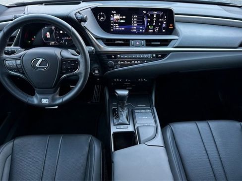 Used 2020 Lexus ES 350 F Sport image 16