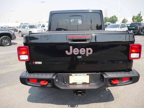 Certified 2023 Jeep Gladiator Rubicon w/ Cold Weather Group AWD/4WD image 25