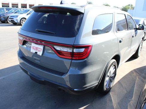 Used 2023 Dodge Durango SXT Launch Edition RWD image 9