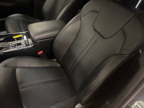 Used 2022 Kia Sorento SX AWD/4WD image 23