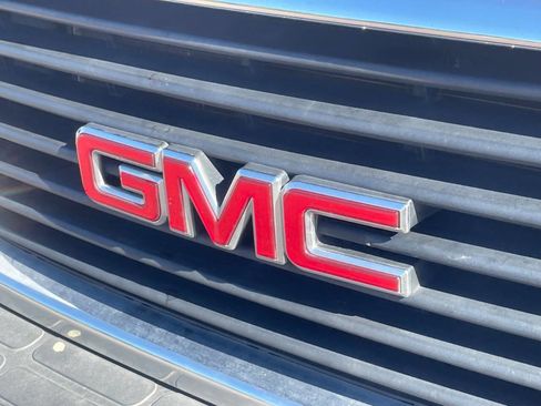 Used 2019 GMC Savana 2500 w/ Driver Convenience Package image 25