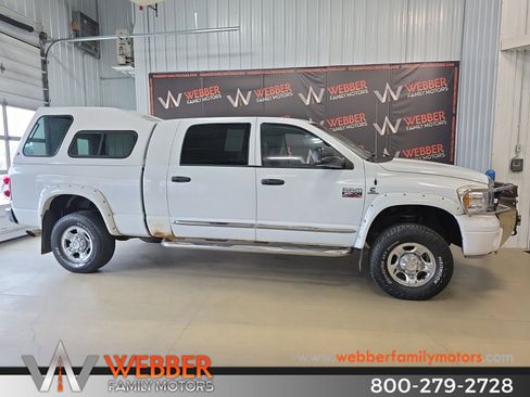 Used 2008 Dodge Ram 3500 Truck Laramie AWD/4WD image 4