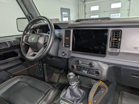 Used 2024 Ford Bronco Badlands AWD/4WD image 44