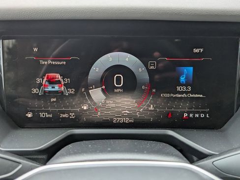 Used 2024 GMC Acadia Elevation image 26