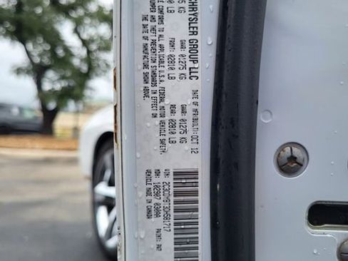 Used 2013 Dodge Challenger R/T RWD image 28