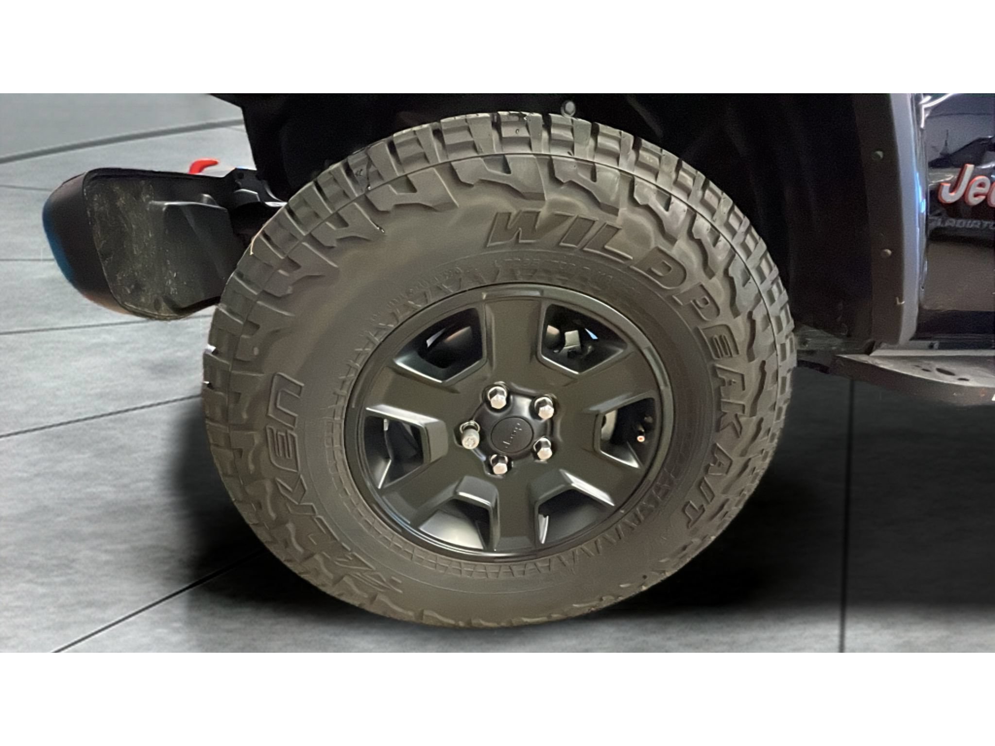 Used 2023 Jeep Gladiator Mojave w/ LED Lighting Group AWD/4WD image 2