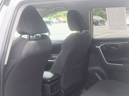 Used 2023 Toyota RAV4 LE AWD/4WD image 19