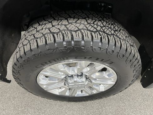 Used 2020 GMC Sierra 3500 Denali w/ Denali Ultimate Package image 15