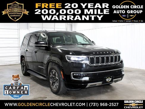 Used 2024 Jeep Wagoneer Series III AWD/4WD image 1