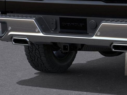 New 2026 Chevrolet Silverado 1500 LTZ w/ LTZ Premium Package AWD/4WD image 14