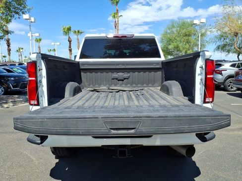 Used 2024 Chevrolet Silverado 3500 LT w/ Z71 Sport Edition AWD/4WD image 10