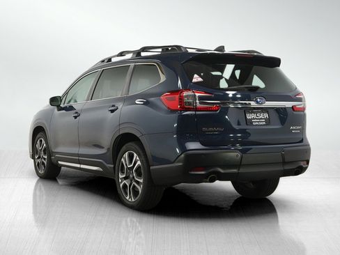 Used 2023 Subaru Ascent Limited AWD/4WD image 3