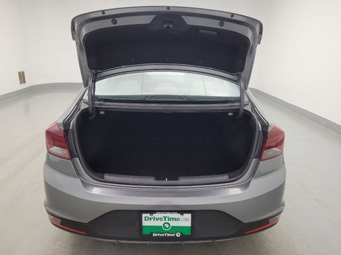 Used 2020 Hyundai Elantra SE FWD image 29